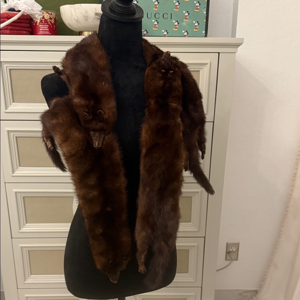 Elegant Brown Mink Fur stole